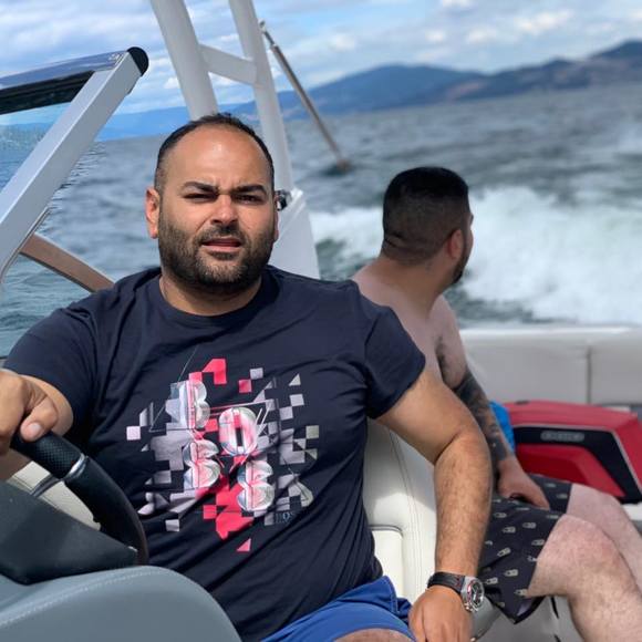 Meet your Posher, Moe - Picture 1 of 1